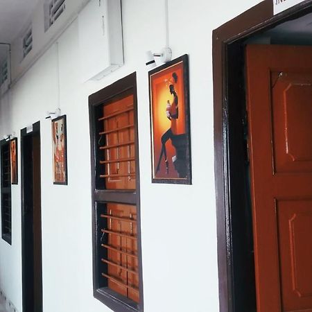 Bhuban Heritage Inn Puri Bagian luar foto