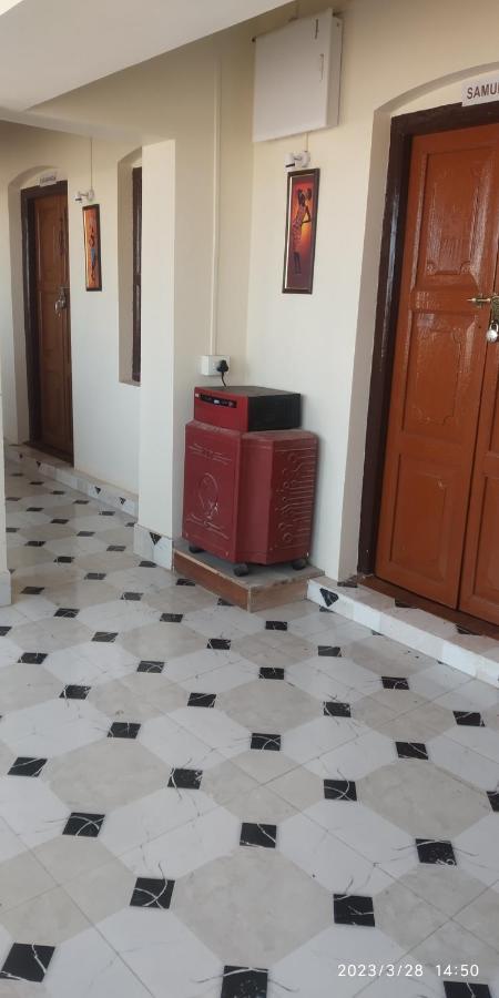 Bhuban Heritage Inn Puri Bagian luar foto
